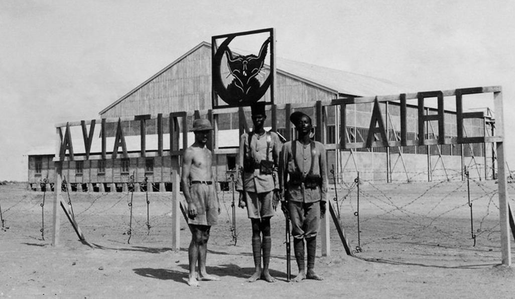 Terrain de l'aviation à Gabode en 1936